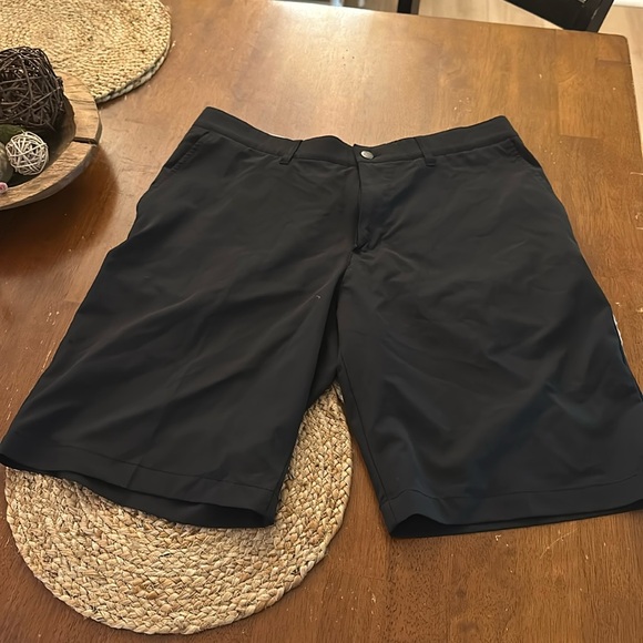 adidas Other - Adidas men’s Sz 36 black performance golf shorts. 9” inseam. Like new.